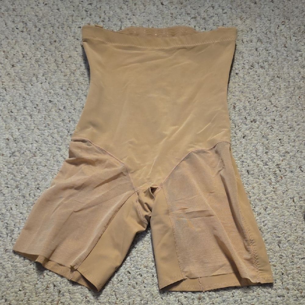 Honeylove Shapewear in Tan